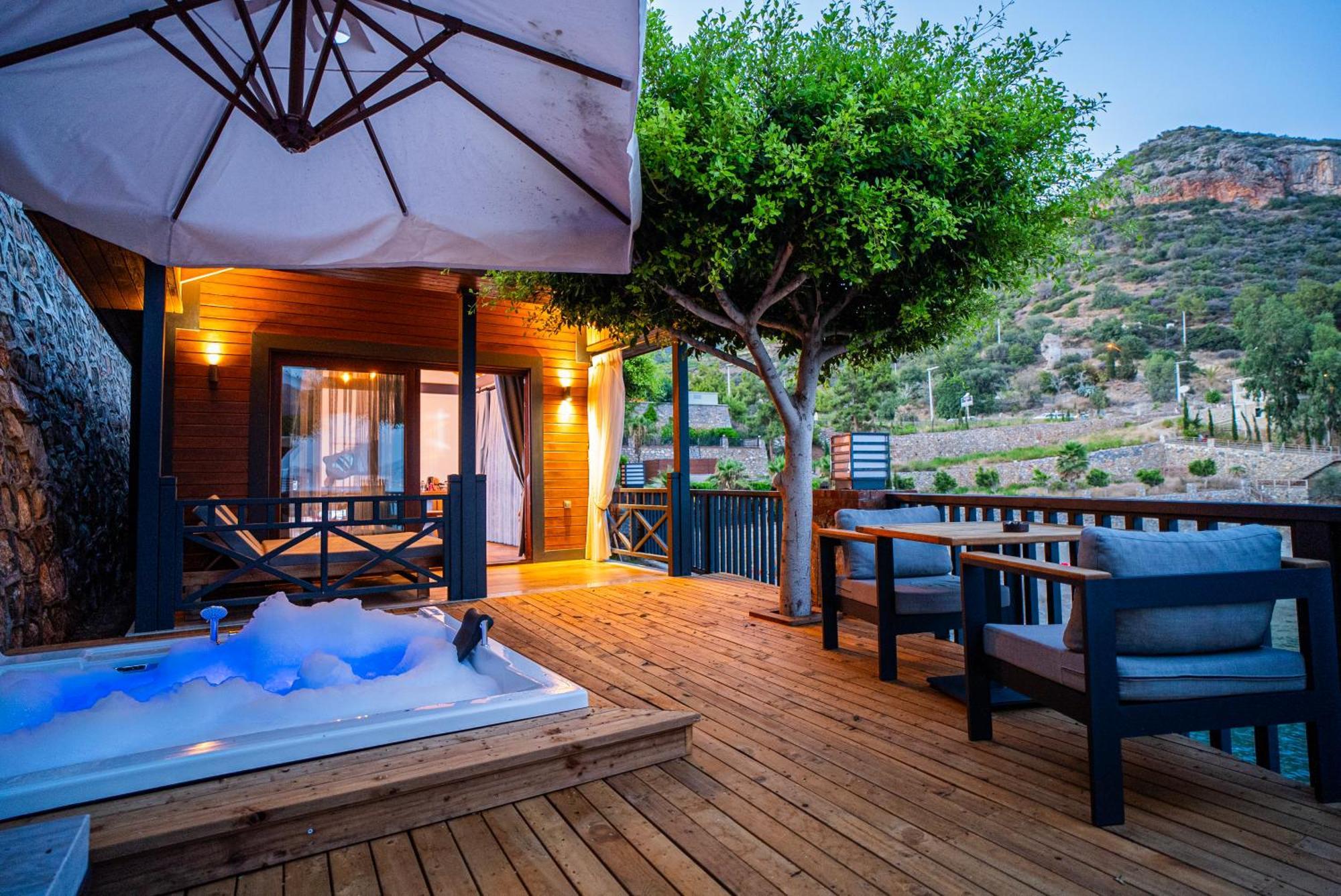 Porto Amore Club Hotel (Adults Only) Alanya Esterno foto